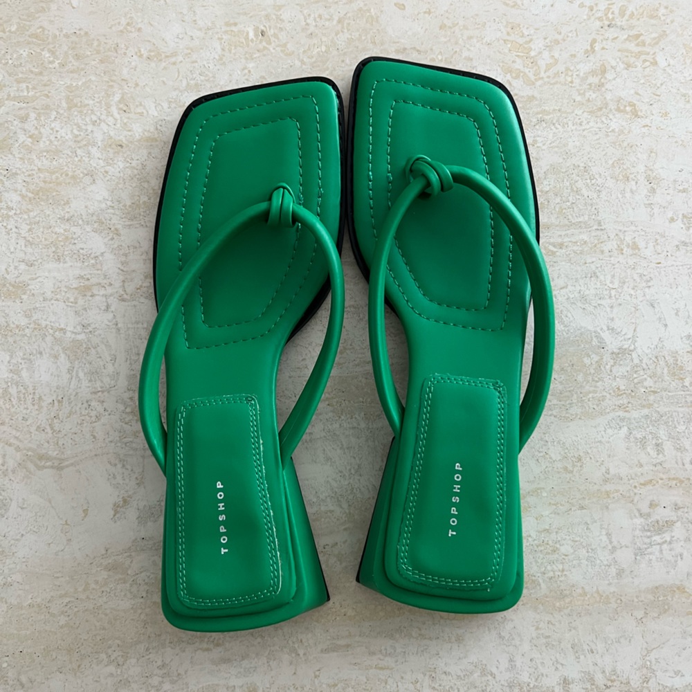 TOPSHOP sandals, Size 7. Never been worn.